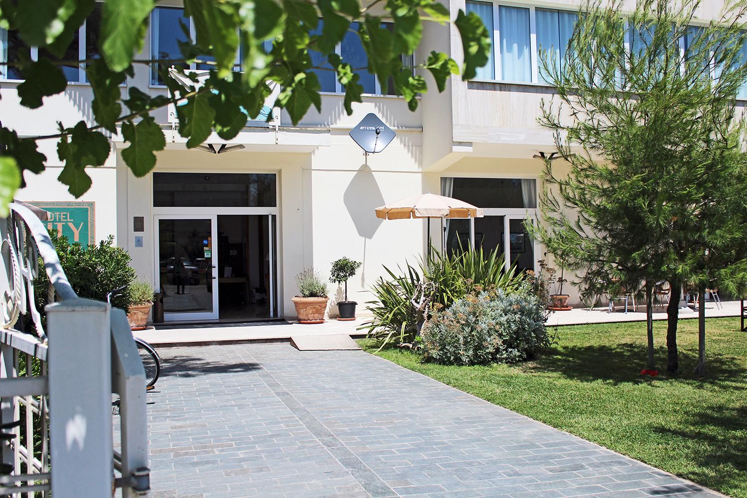 Hotel City Μιλάνο Μαριτίμα Εξωτερικό φωτογραφία